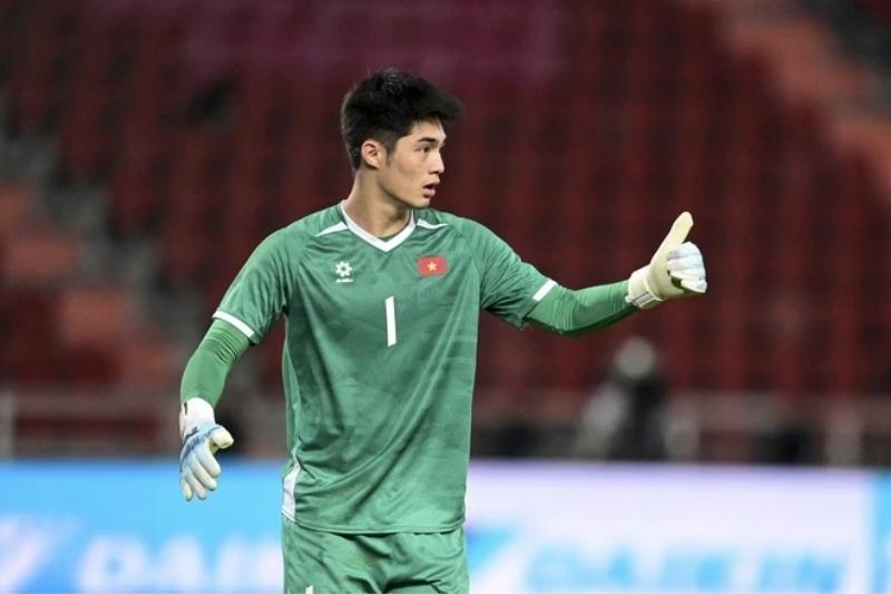Sự nghiệp câu lạc bộ của Trần Trung Kiên