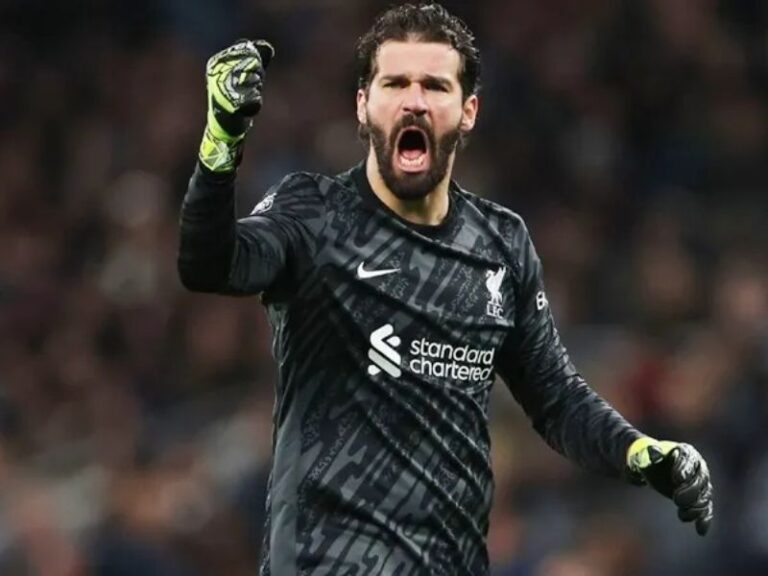 Ảnh bìa Alisson Becker