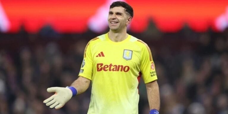Emiliano Martínez: Hành Trình Từ “Kẻ Thừa” Arsenal Đến Vị Vua Gác Đền Thế Giới