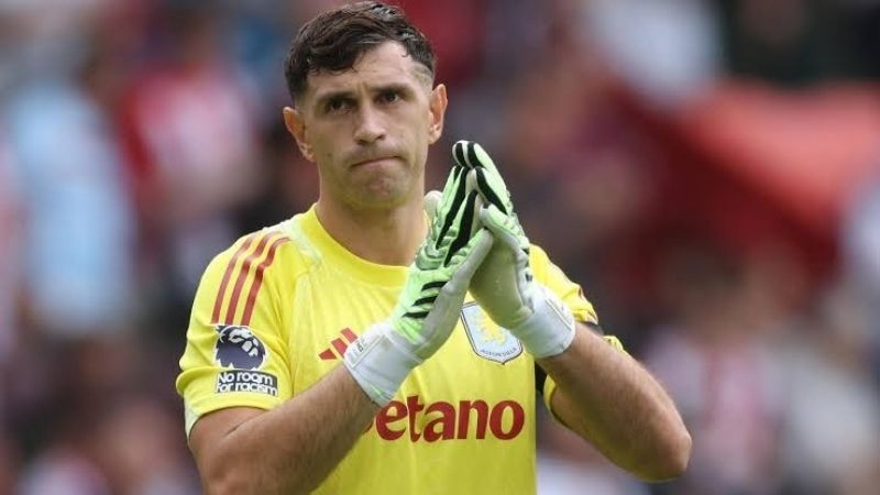 Sự nghiệp câu lạc bộ của Emiliano Martínez