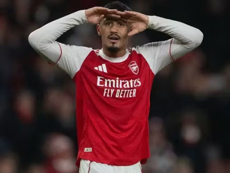 Sự nghiệp câu lạc bộ của William Saliba